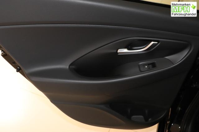 Hyundai i30 N Line 1.5 TGDi 117 kW (160 PS) Navigationssystem, DAB, Bluetooth, Android Auto, Apple CarPlay, 2-Zonen-Klimaautomatik, R&uuml;ckfahrkamera, Sitzheizung, Lenkradheizung, 18" Leichtmetallfelgen, uvm. 
