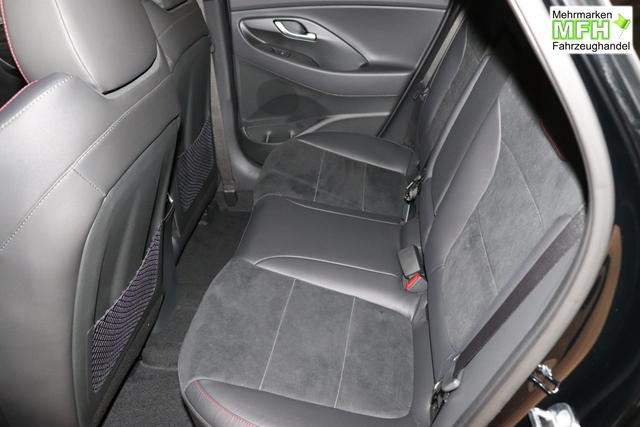 Hyundai i30 N Line 1.5 TGDi 117 kW (160 PS) Navigationssystem, DAB, Bluetooth, Android Auto, Apple CarPlay, 2-Zonen-Klimaautomatik, R&uuml;ckfahrkamera, Sitzheizung, Lenkradheizung, 18" Leichtmetallfelgen, uvm. 
