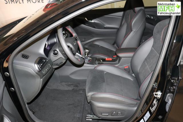 Hyundai i30 N Line 1.5 TGDi 117 kW (160 PS) Navigationssystem, DAB, Bluetooth, Android Auto, Apple CarPlay, 2-Zonen-Klimaautomatik, R&uuml;ckfahrkamera, Sitzheizung, Lenkradheizung, 18" Leichtmetallfelgen, uvm. 