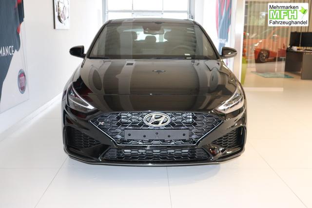 Hyundai i30 N Line 1.5 TGDi 117 kW (160 PS) Navigationssystem, DAB, Bluetooth, Android Auto, Apple CarPlay, 2-Zonen-Klimaautomatik, R&uuml;ckfahrkamera, Sitzheizung, Lenkradheizung, 18" Leichtmetallfelgen, uvm. 