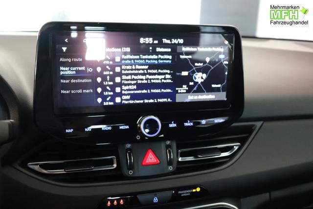 Hyundai i30 GO+ 1.0 TGDi DCT 73 kW (100 PS) Navigationssystem, Radio, DAB, Android Auto, Apple CarPlay, 2-Zonen-Klimaautomatik, Lenkradheizung, Sitzheizung, Induktionsladen des Smartphones, 17" Leichtmetallfelgen, uvm. 