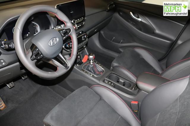 Hyundai i30 N Line 1.5 TGDi 117 kW (160 PS) Navigationssystem, DAB, Bluetooth, Android Auto, Apple CarPlay, 2-Zonen-Klimaautomatik, R&uuml;ckfahrkamera, Sitzheizung, Lenkradheizung, 18" Leichtmetallfelgen, uvm. 