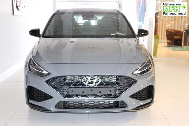 Hyundai i30 N Line 1.5 TGDi 117 kW (160 PS) Navigationssystem, DAB, Bluetooth, Android Auto, Apple CarPlay, 2-Zonen-Klimaautomatik, R&uuml;ckfahrkamera, Sitzheizung, Lenkradheizung, 18" Leichtmetallfelgen, uvm. 