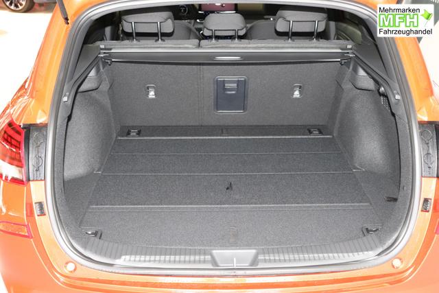 Hyundai i30 GO+ 1.0 TGDi DCT 73 kW (100 PS) Navigationssystem, Radio, DAB, Android Auto, Apple CarPlay, 2-Zonen-Klimaautomatik, Lenkradheizung, Sitzheizung, Induktionsladen des Smartphones, 17" Leichtmetallfelgen, uvm. 