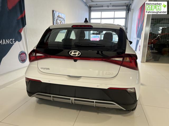 Hyundai i20 1,2 Comfort Atlas White, Beispielbilder, ggf. teilweise mit Sonderausstattung