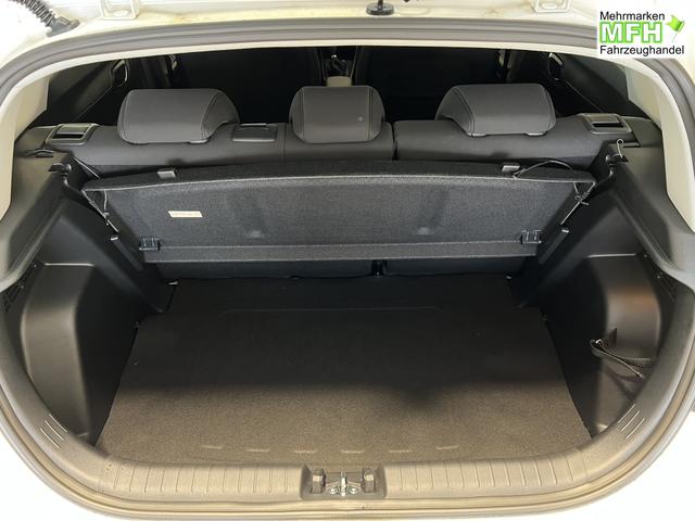 Hyundai i20 1,2 Comfort Atlas White, Beispielbilder, ggf. teilweise mit Sonderausstattung