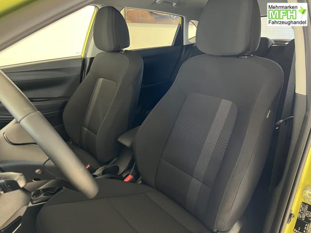 Hyundai i20 1,2 Family Lucid Lime metallic