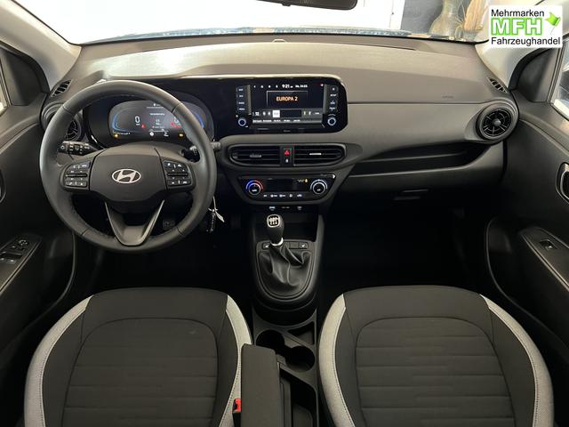 i10 GO Plus Navi 1,2 MT Vibrant Blue PearlMY2025, Beispielbilder, ggf. teilweise mit Sonderausstattung