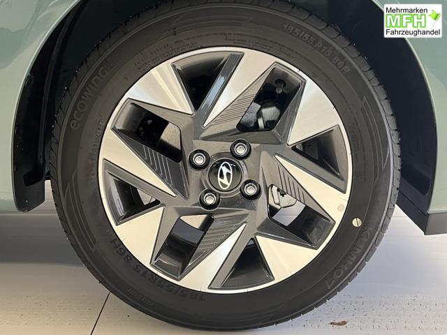 Hyundai i10 Go Plus MT Mangrove Green, Beispielbilder, ggf. teilweise mit Sonderausstattung