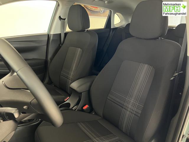 Hyundai i20 GO! Mangrove Green, Beispielbilder, ggf. teilweise mit Sonderausstattung