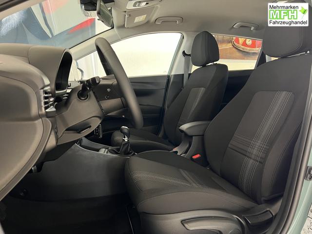 Hyundai i20 GO! Mangrove Green, Beispielbilder, ggf. teilweise mit Sonderausstattung