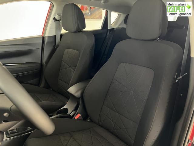 Hyundai Bayon 1,0 MT P1P2 O2 Dragon Red