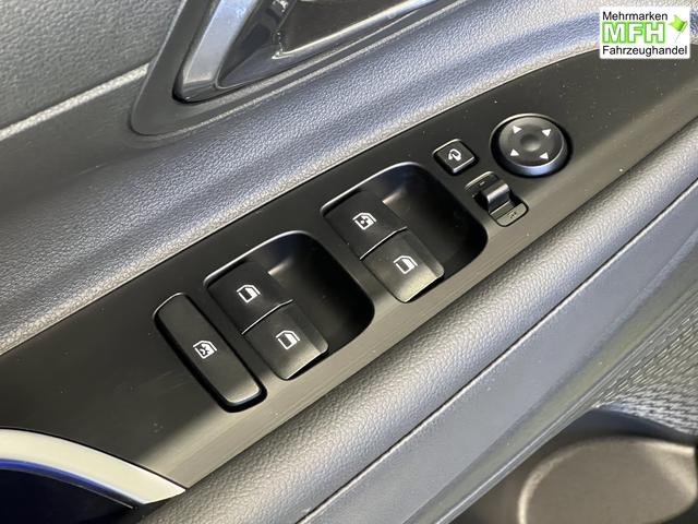 Hyundai i20 GO Plus 1.0 T-GDI DCT Lucid Lime Metallic, Beispielbilder, ggf. teilweise mit Sonderausstattung