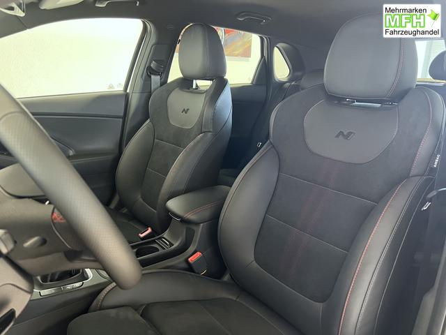 Hyundai i30 PD N-Line 1,5 TGDi 48V Serenity White, Beispielbilder, ggf. teilweise mit Sonderausstattung