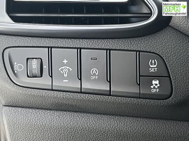 Hyundai i30 PD N-Line 1,5 TGDi 48V Serenity White, Beispielbilder, ggf. teilweise mit Sonderausstattung