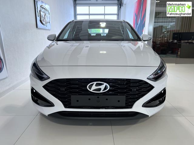 Hyundai i30 GO Atlas White