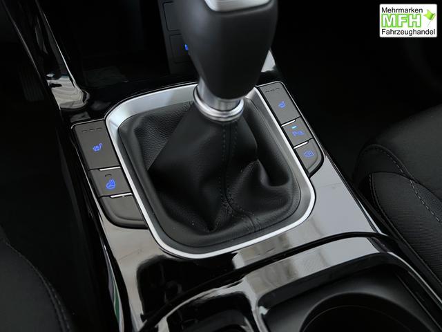 Hyundai i30 GO Atlas White