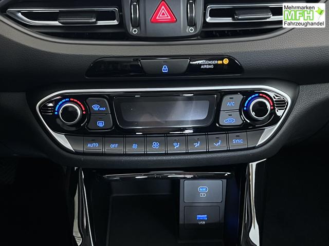 Hyundai i30 Ecotronic Gray