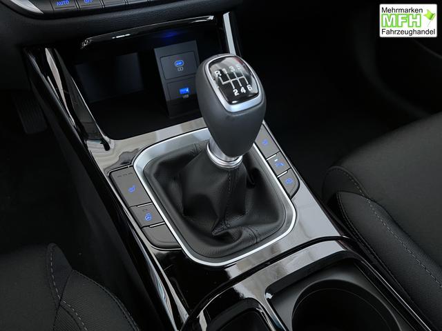 Hyundai i30 GO Meta Blue Pearl