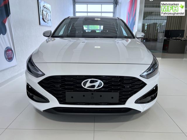 Hyundai i30 GO Atlas White