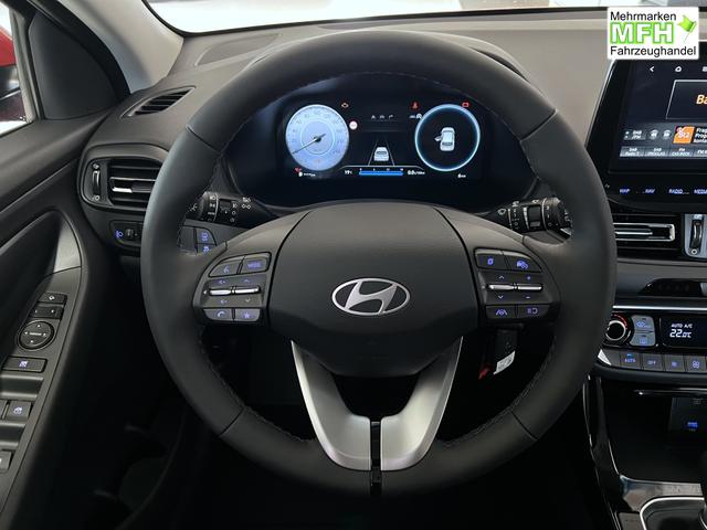 Hyundai i30 Go Engine Red