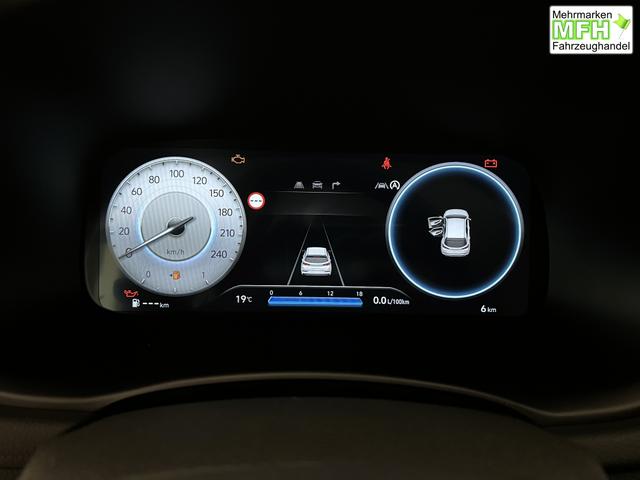 Hyundai i30 Go Engine Red