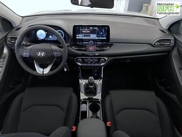 Hyundai i30 GO Serenity White