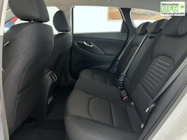 Hyundai i30 GO Serenity White