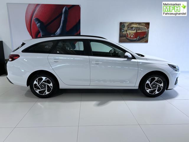 Hyundai i30 GO Serenity White