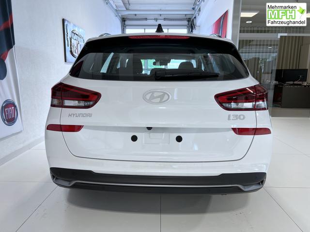 Hyundai i30 GO Serenity White