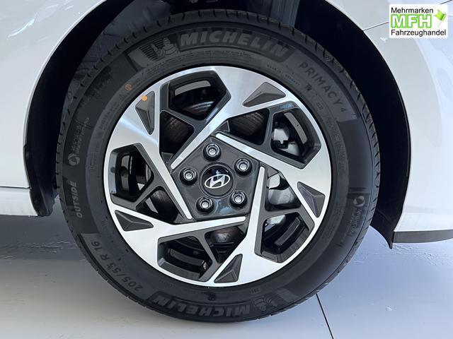 Hyundai i30 GO Serenity White