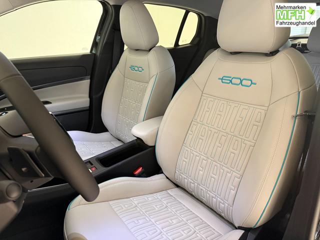 Fiat 600 La Prima Cinema Schwarz