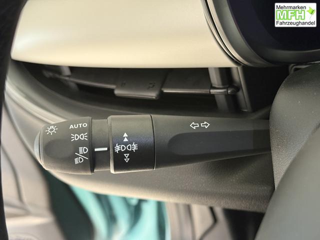 Fiat 600 La Prima Aqua Blau