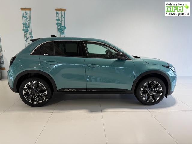 Fiat 600 La Prima Aqua Blau