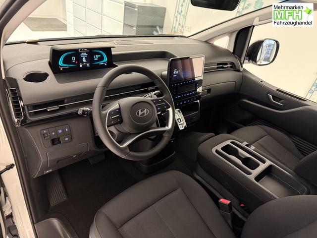 Hyundai Staria Kastenwagen 3 Sitzer