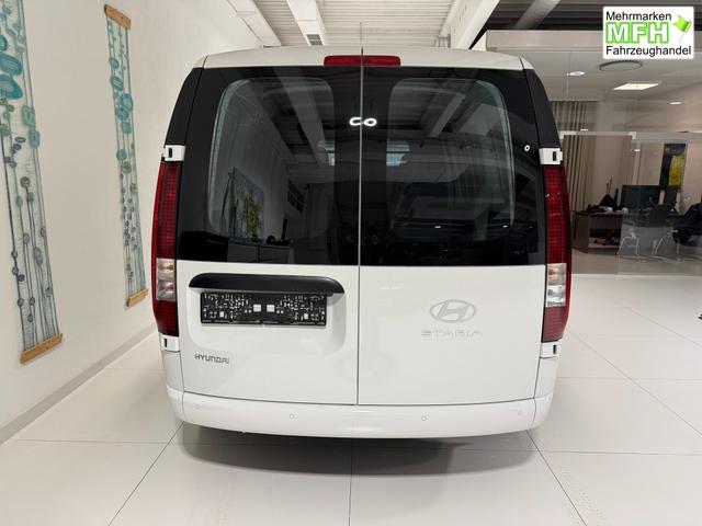 Hyundai Staria Kastenwagen 3 Sitzer