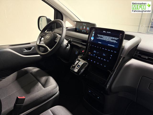 Hyundai Staria Kastenwagen 3 Sitzer