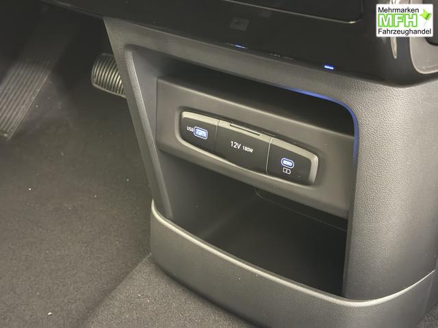 Hyundai Staria Kastenwagen 3 Sitzer