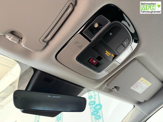 Hyundai GO Plus Shimmering Silver