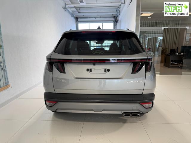 Hyundai GO Plus Shimmering Silver