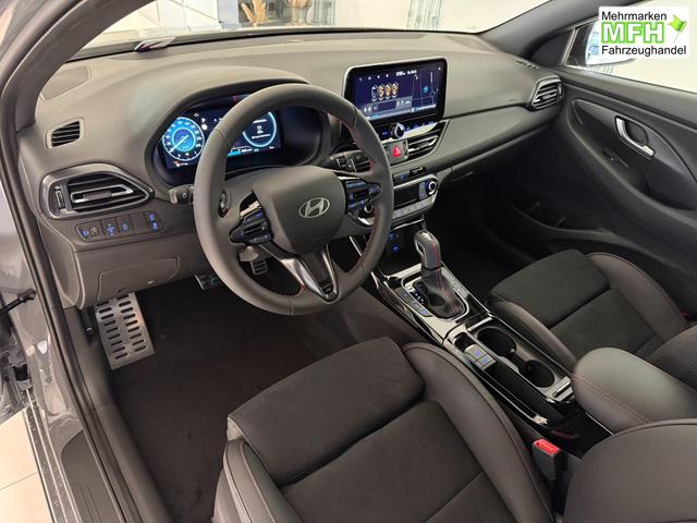 i30 Fastback N Line, Beispielbilder, ggf. teilweise mit Sonderausstattung