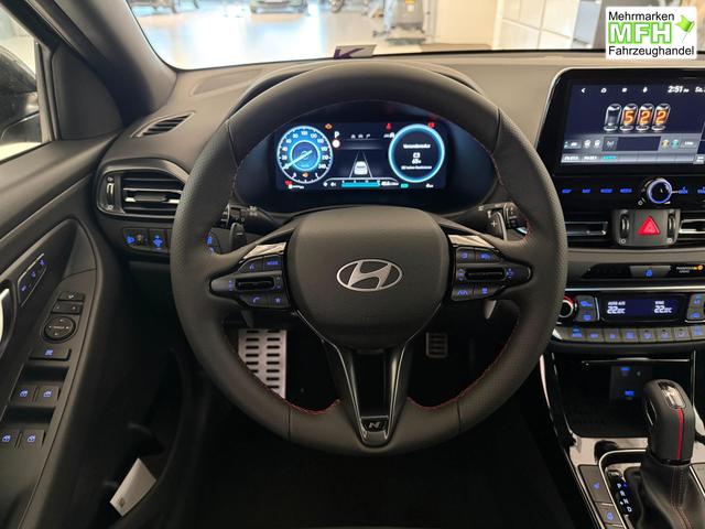 i30 Fastback N Line, Beispielbilder, ggf. teilweise mit Sonderausstattung