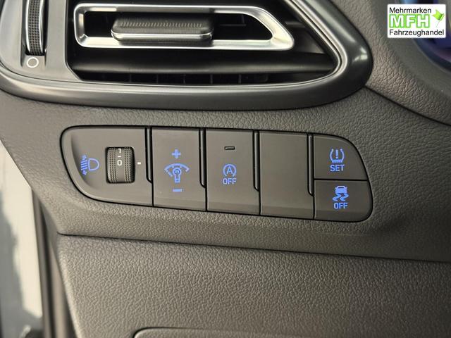 i30 Fastback N Line, Beispielbilder, ggf. teilweise mit Sonderausstattung