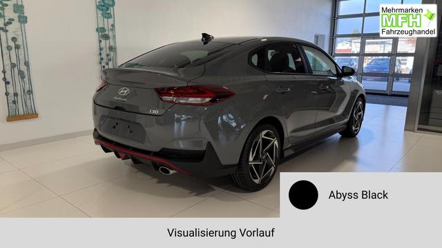 i30 Abyss Black Vorlauf, Beispielbilder, ggf. teilweise mit Sonderausstattung