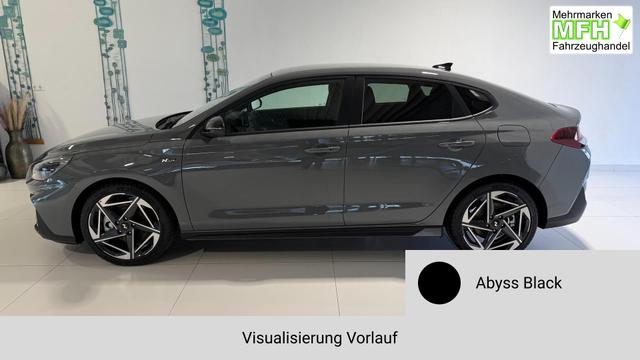 i30 Abyss Black Vorlauf, Beispielbilder, ggf. teilweise mit Sonderausstattung