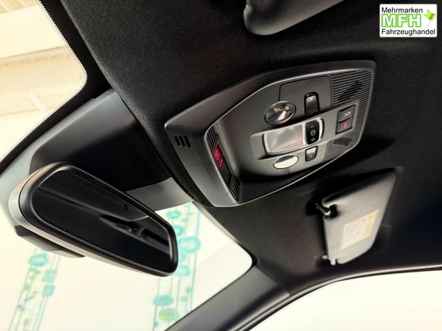 Fiat Grande Panda La Prima Lago Blau