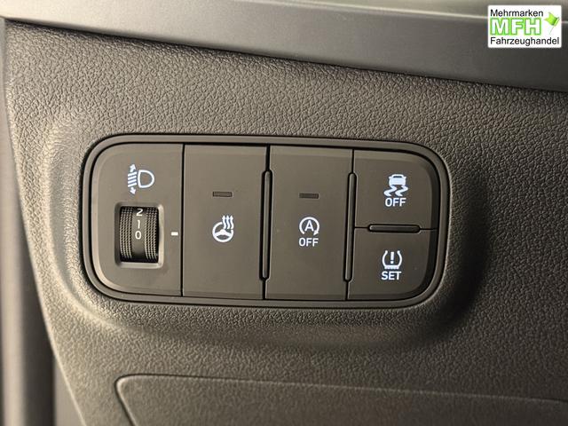 Hyundai i20 N Line Mangrove Green