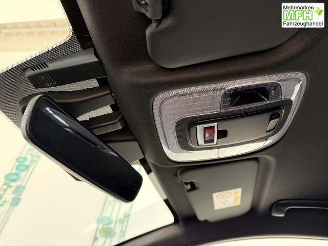 Hyundai i20 N Line Mangrove Green