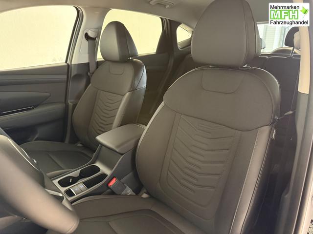 Hyundai Tucson GO Plus Shimmering Silver