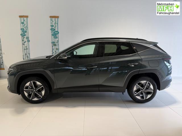 Hyundai Tucson Go Plus Cypress Green